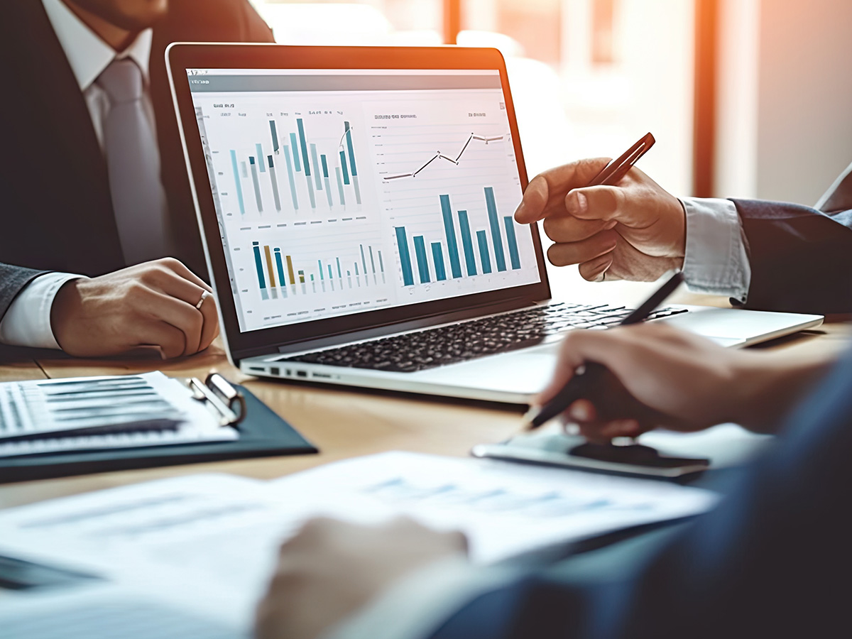 CONSULENZA FINANZIARIA Servizi immobiliari e legali LUXURY HOUSE SRL ad Avellino