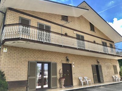 villa indipendente in vendita a Manocalzati LUXURY HOUSE Immobili in vendita ad Avellino